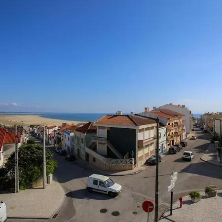 Apartamento 2 Quartos Com Vista Mar E Serra Lägenhet Buarcos
